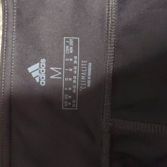 Adidas Climalite Cropped Teal and Black Athletic Leggings - Picture 5 of 7